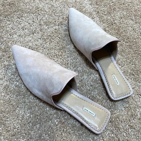NIB Leon Max kid nude suede beige pink pointed toe slides nude pink size 6 NWT - Picture 8 of 13